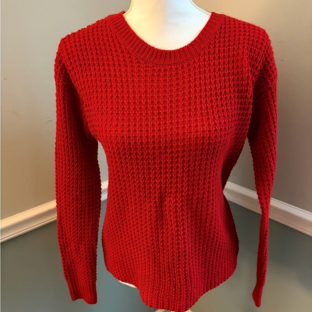 Bongo Women’s Red Textured Knit Sweater – Size Medium